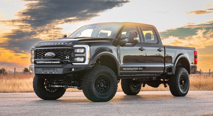 Hennessey VelociRaptor 1200 F-250 – jubileumi amerikai erődemonstráció