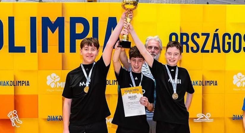 Asztalitenisz diákolimpia: parádés vasi eredmények!