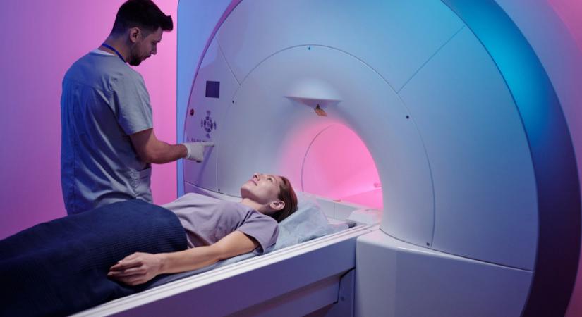 Miért nem nyilvánosak a CT/MR vizsgálatok várólistáinak hossza?