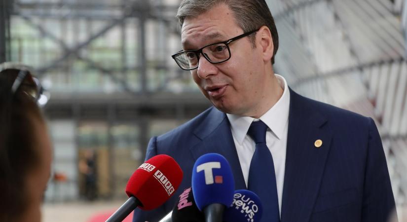 A szerb elnök megerősítette, hogy Kínától vásároltak szuperszonikus ballisztikus rakétákat
