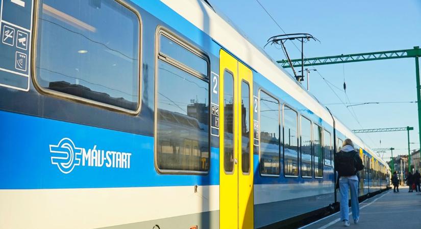 Megnövelt kapacitással készül a MÁV-csoport március 15-én