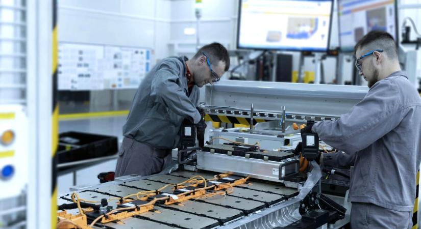 Részletezte a KSH, hogy mitől nőtt a magyar ipar két év után először