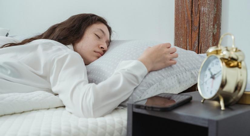 Alvás Világnapja: ideje komolyan venni az éjszakai pihenést