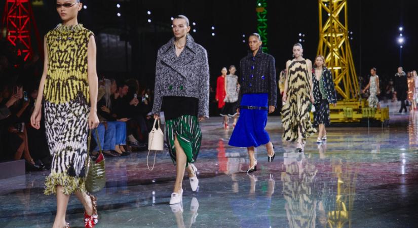 Hernyóból pillangó – ilyen volt a Chanel 2026-os őszi-téli kollekciójának bemutatója