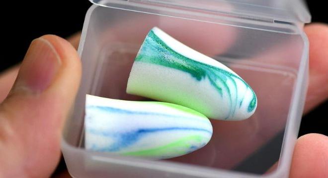 A hallás megőrzése a munkában