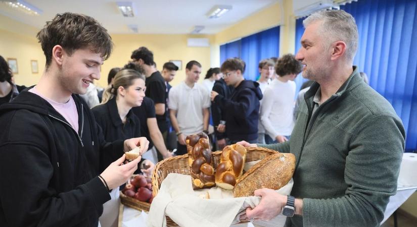 A nyíregyházi diákok is meggyőződhettek róla: a hazai a legfinomabb! (fotók, videók)
