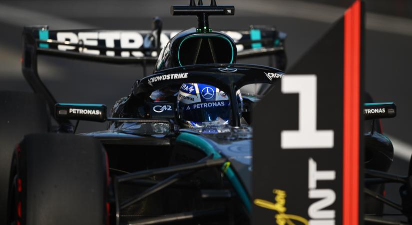 Az F1-es rajtok után is első maradna a Mercedes