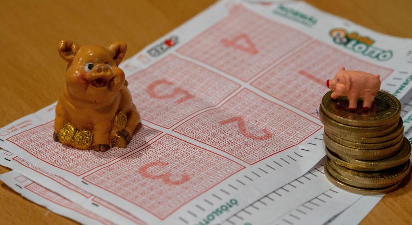 Ötöslottó, ezért kerget most mindenkit az őrületbe a lottóláz, a szakértő lerántotta a leplet a titkokról