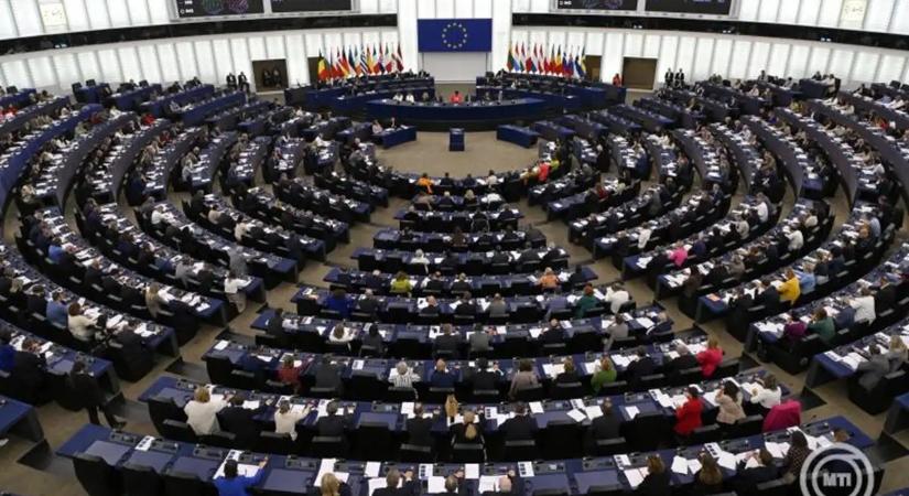 EP: Büntetni kell a hamis ígéretekkel toborzó orosz ügynököket