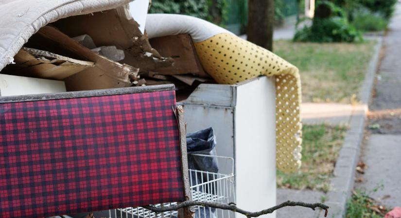 Újabb budapesti lomtalanítás dátum derült ki: ez a kerület készülhet, áprilisban viszik a lomot mind a 7 körzetben 2026-ban