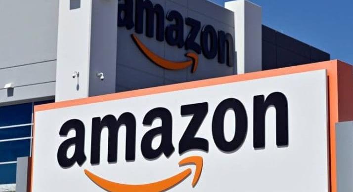 Bíróság elé állítják az Amazon vezetőit – milliárdos adócsalás a vád