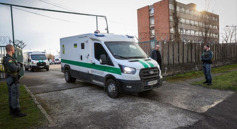 Hadházy Ákos terrorcselekmény miatt tett feljelentést az ukrán pénzszállító ügyében