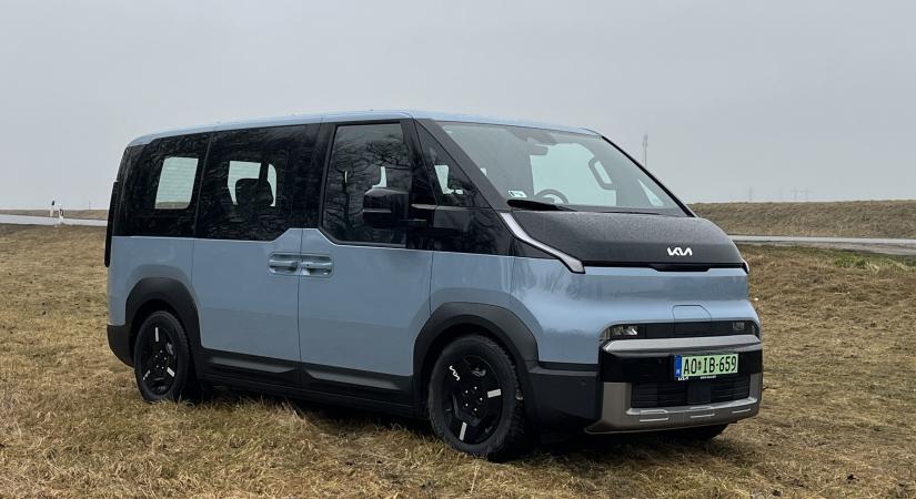 Villanyautó teszt: KIA PV5 Passenger – miért csak 5 személyes?