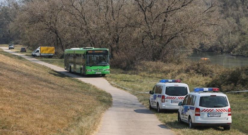 Megindult a keresőakció: eltűnt egy Tüke Buszos inget viselő pécsi férfi, fején egy nagy heg látható