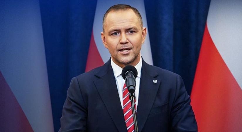 A lengyel elnök megvétózta a kormánynak a hadihitel elköltésére vonatkozó tervét