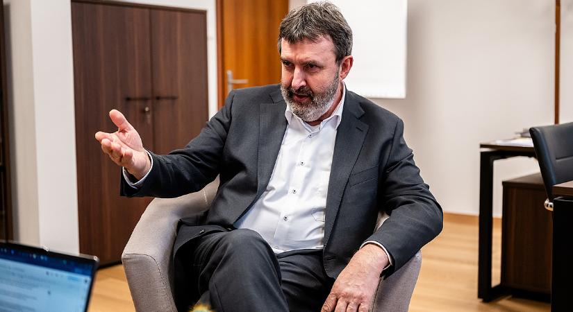 Így előzzük meg Csehországot – Palkovics László elárulta, mire készül a kormány