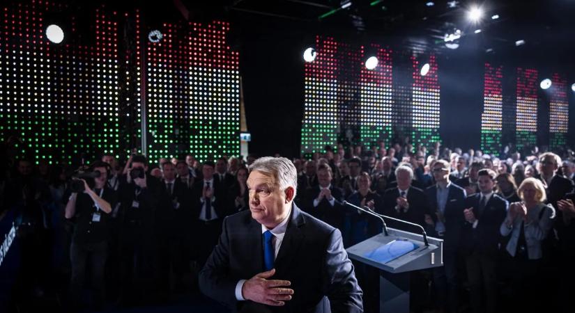 Orbán Viktor: Most vasárnap mutassuk meg Zelenszkij elnöknek, hogy Magyarországot nem lehet zsarolni és fenyegetni!