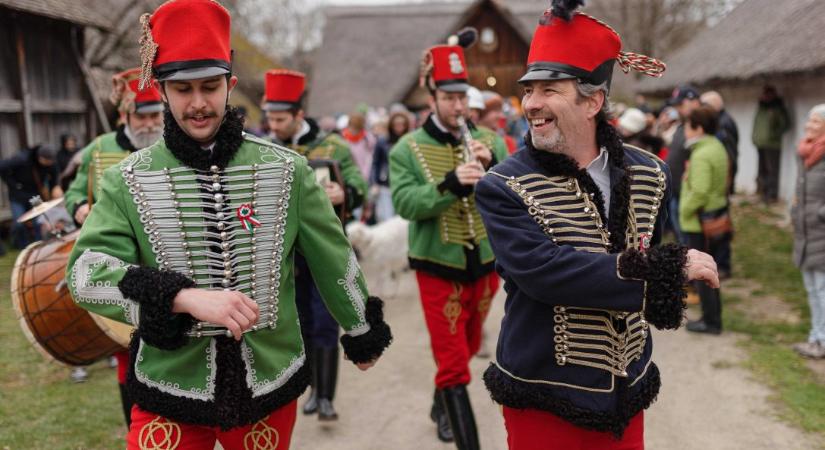 Huszáros napok a szentendrei Skanzenben