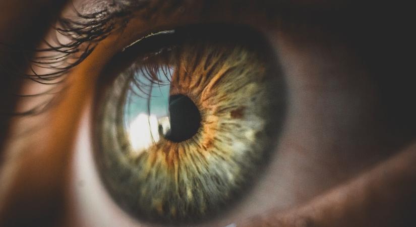 Rejtélyes parazita támadja a szemeket: egyre több sportoló kerül kórházba