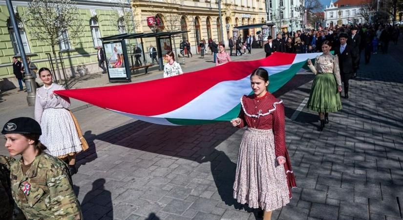 Útlezárás március 15-én Zalaegerszegen – ezeket az utcákat érinti az ünnepség ideje alatt