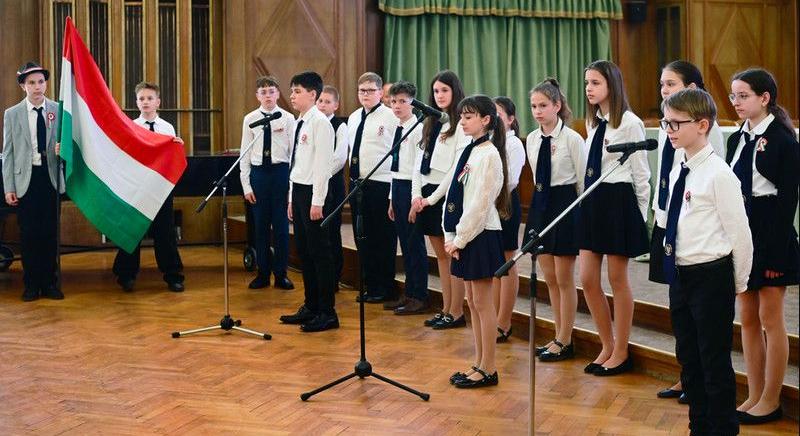 Megidézték a márciusi ifjak bátorságát Debrecenben