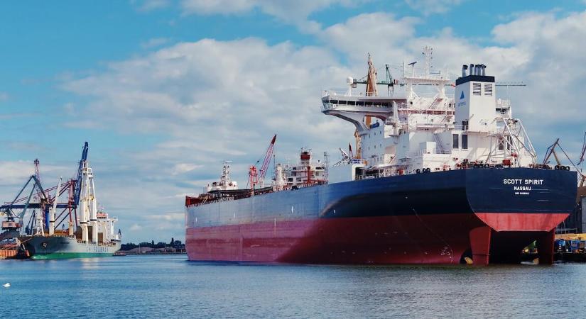 Orosz olaj: Európának is lépnie kéne, különben nem sokat ér az amerikai mentesség