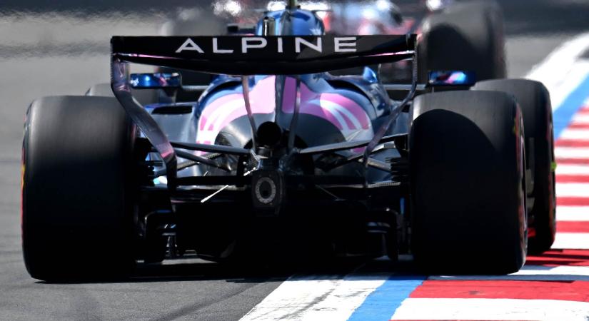 Kitálalt az F1-főnök a Mercedes csapatvásárlási tervéről