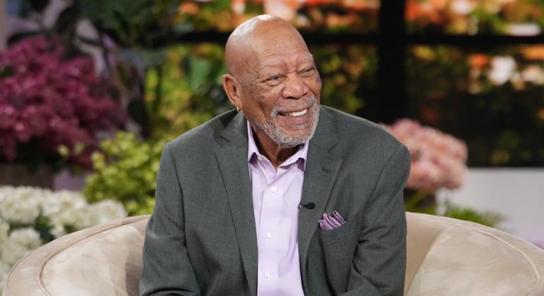 Elszabadult Morgan Freeman, a bakivideója felrobbantotta az internetet