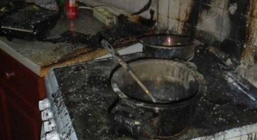 Amitől mindenki retteg: tűzhelyen felejtett étel okozott óriási bajt Komlón