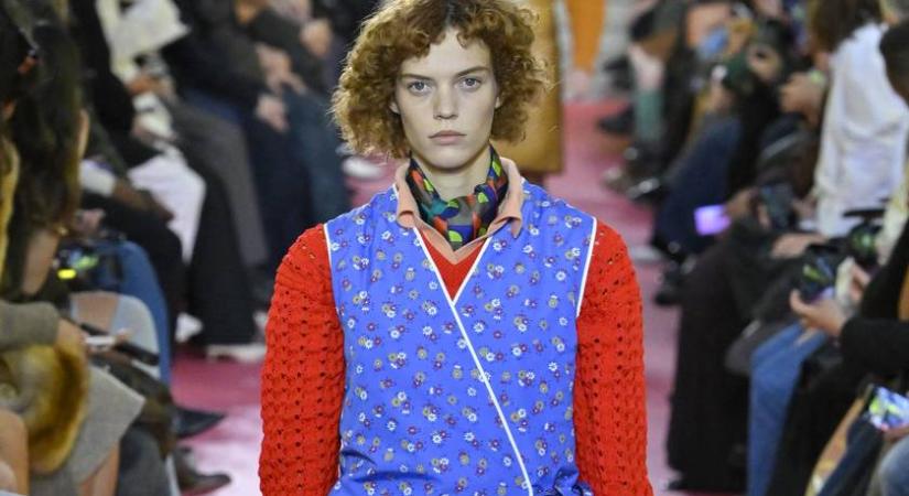 Otthonka és kezeslábas a tavaszi divatban: 2 világmárka így szeretné látni a nőket idén