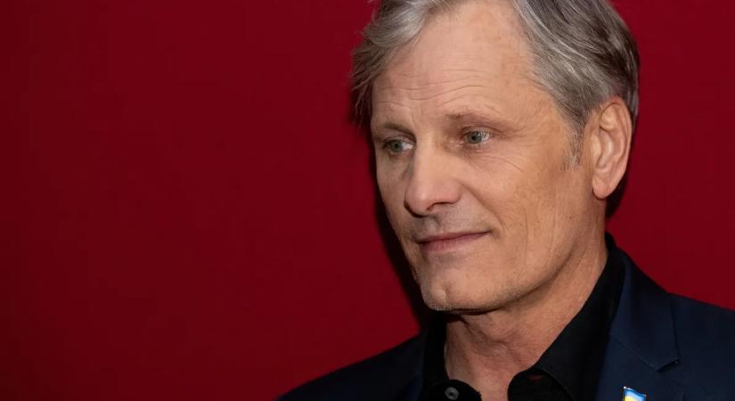 Budapesten járt A Gyűrűk ura sztárja, nem akárhol tűnt fel