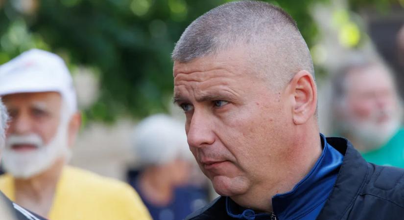 Ruszin-Szendi Romulusz majdnem lefejelt egy riportert