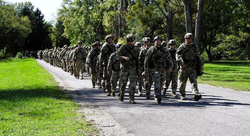 Megjött a bejelentés, újabb területen osztanak egyhavi pluszjuttatást