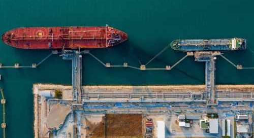 A német kancellár bírálja az USA döntését az orosz olajról