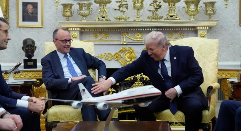 Friedrich Merz behisztizett Donald Trumpra