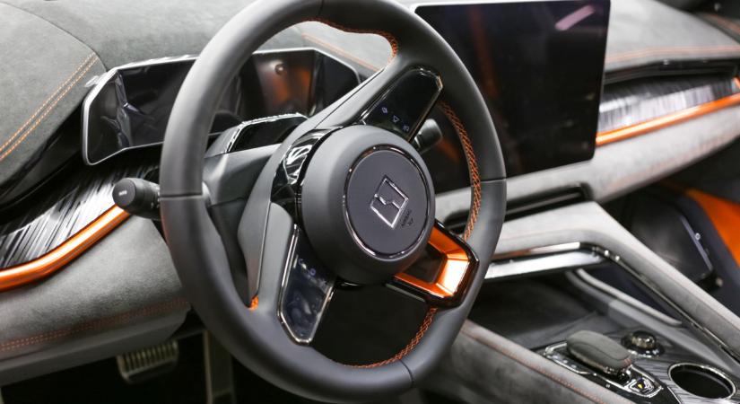 Új kínai márka tarolna Magyarországon: itt az árlista, ennyibe kerülnek a népautóik - retteghet a Suzuki, Dacia?