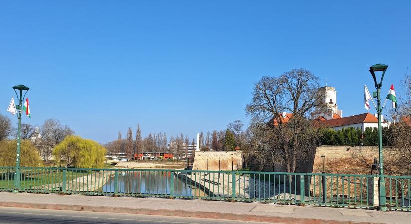 Készülődés a nemzeti ünnepre