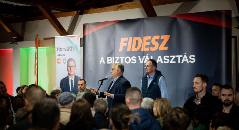 Helyszínváltozás: a Dobó téren tart beszédet Orbán Viktor