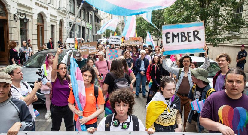 Betiltotta a rendőrség a transzok diszkriminálása elleni tüntetést