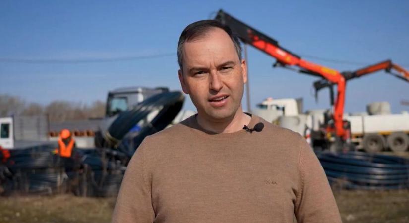 Fontos munkálatok kezdődtek meg a Fertő tónál! - videó