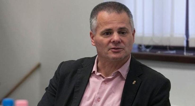 Dr. Salacz László: Egyértelmű jelzést kell adni a Békemeneten, hogy megmaradunk magyar országnak – videó