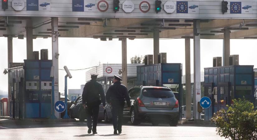 Mi történik? Leállt a határforgalom a záhonyi közúti határátkelőhelyen