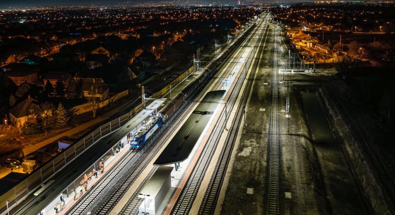 Elképesztő összeget fordítottak a beruházásra, de mikor roboghatunk 160 kilométer per órával Belgrádba?