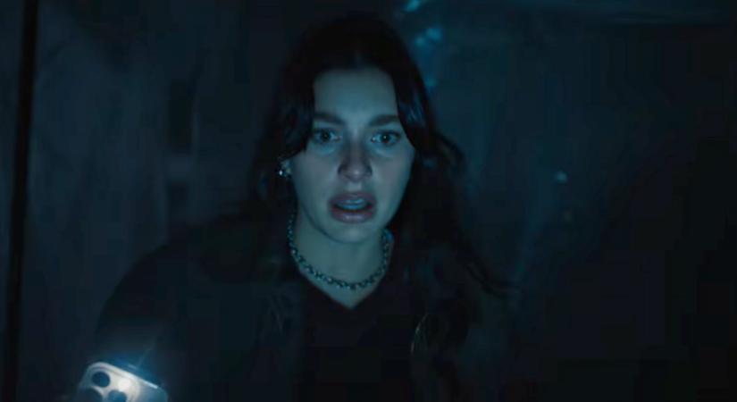 Nagyon rossz előérzetem van: Megérkezett a nagy előzetes a Stranger Things alkotóinak új horrorsorozatához, amelyben a főhősnő egy borzalmas család tagjává válik