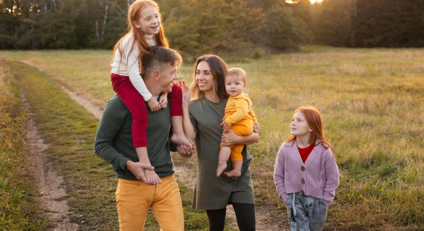 Hiába a magas szülői pótlék, egyre kevesebb gyermek születik