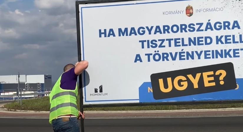 A Momentum újraértelmezte a kormánypropagandát a gödi akkugyár előtt