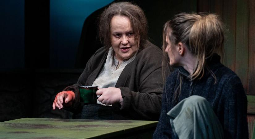 Leenane szépe – amikor a Bartók stúdióterme a kegyetlen igazság színpadává válik