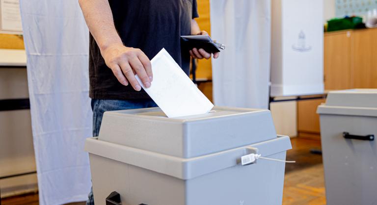 A Nemzeti Választási Bizottság jóváhagyta az országos listás szavazólap mintáját