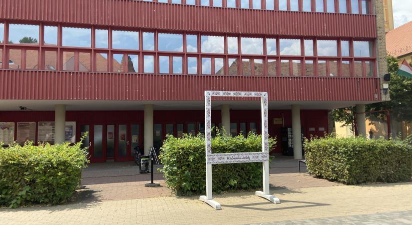 Növendékhangversenyt rendeznek a Péczelyben