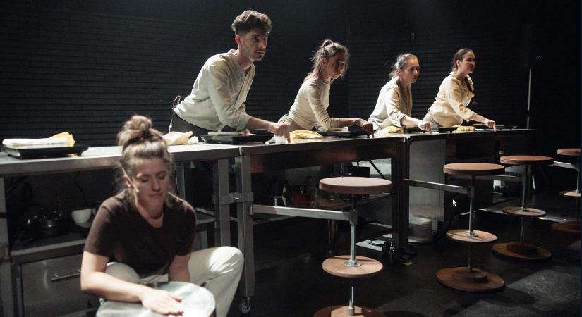 Hitler miatt a borotválás sem egyszerű Németországban